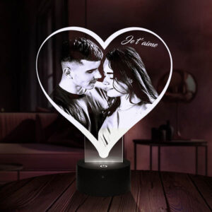 lampe personnalisée avec une photo de couple